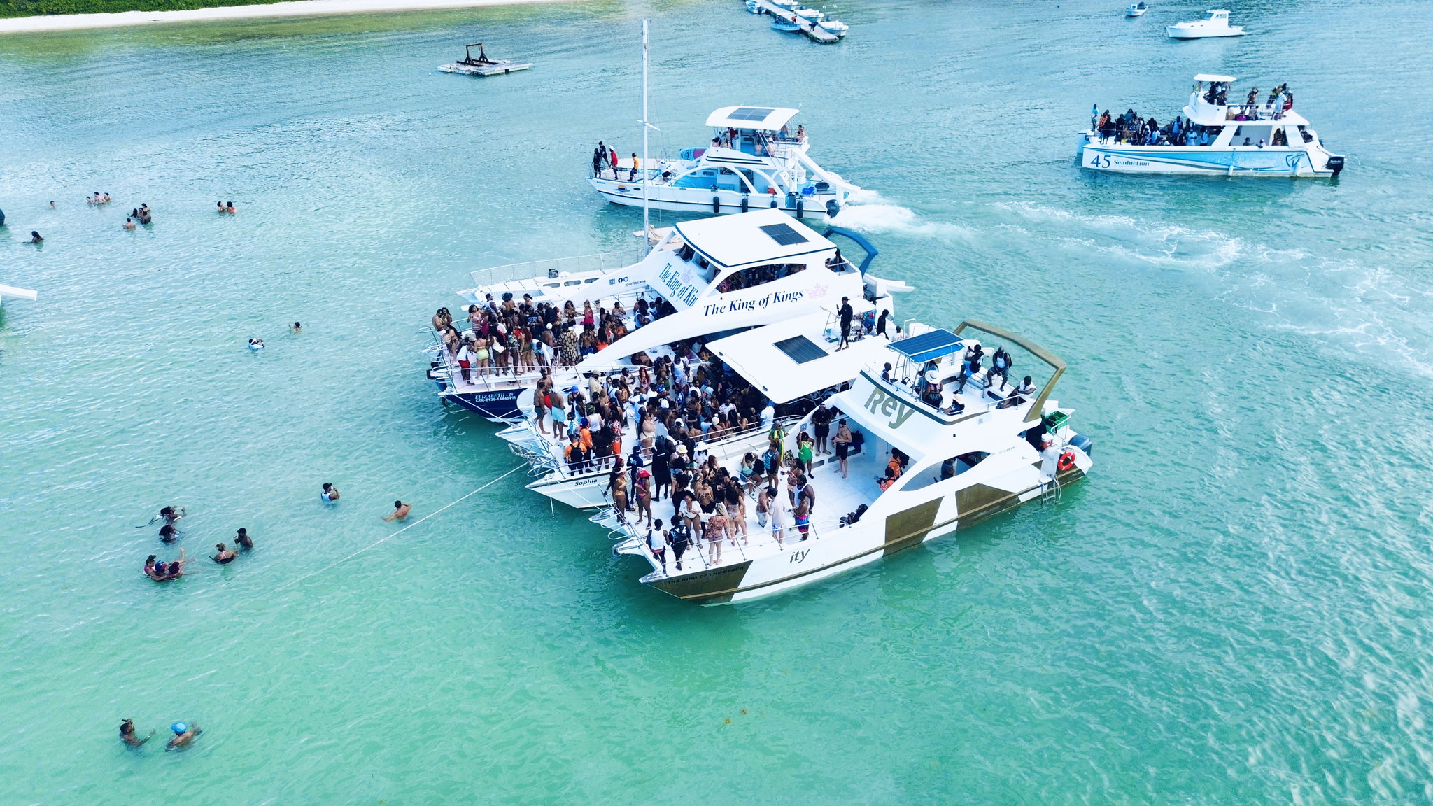 Punta Cana: VIP Party Boat Experience with open Bar_5