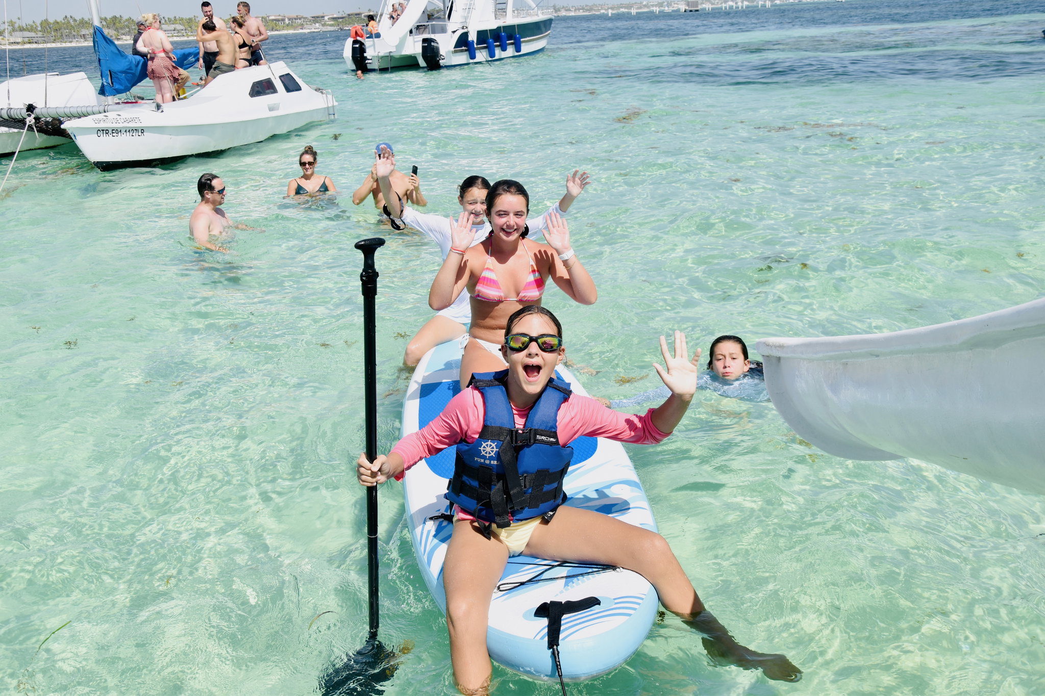 Punta Cana: Private Luxury Family Boat Cruise with snorkeling_10