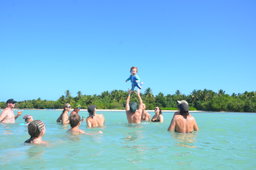 Punta Cana: Private Luxury Family Boat Cruise with snorkeling