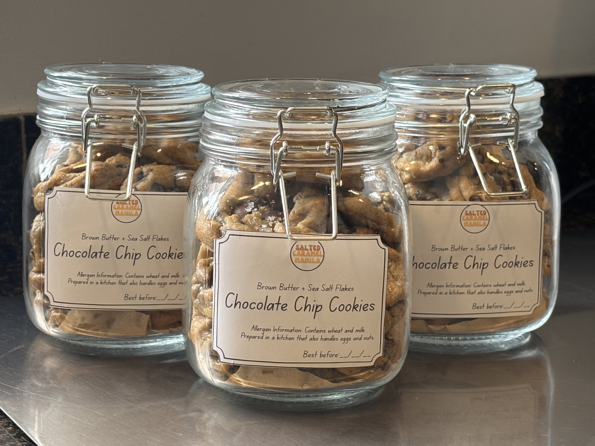 Medium Cookie Jar (6 Classic + 9 Minis)_0