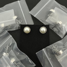 LV earrings arrived