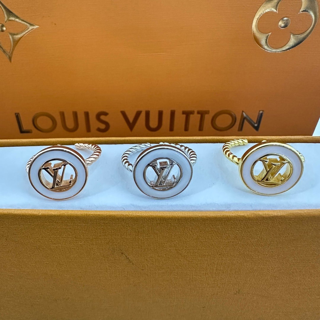 LV new ring