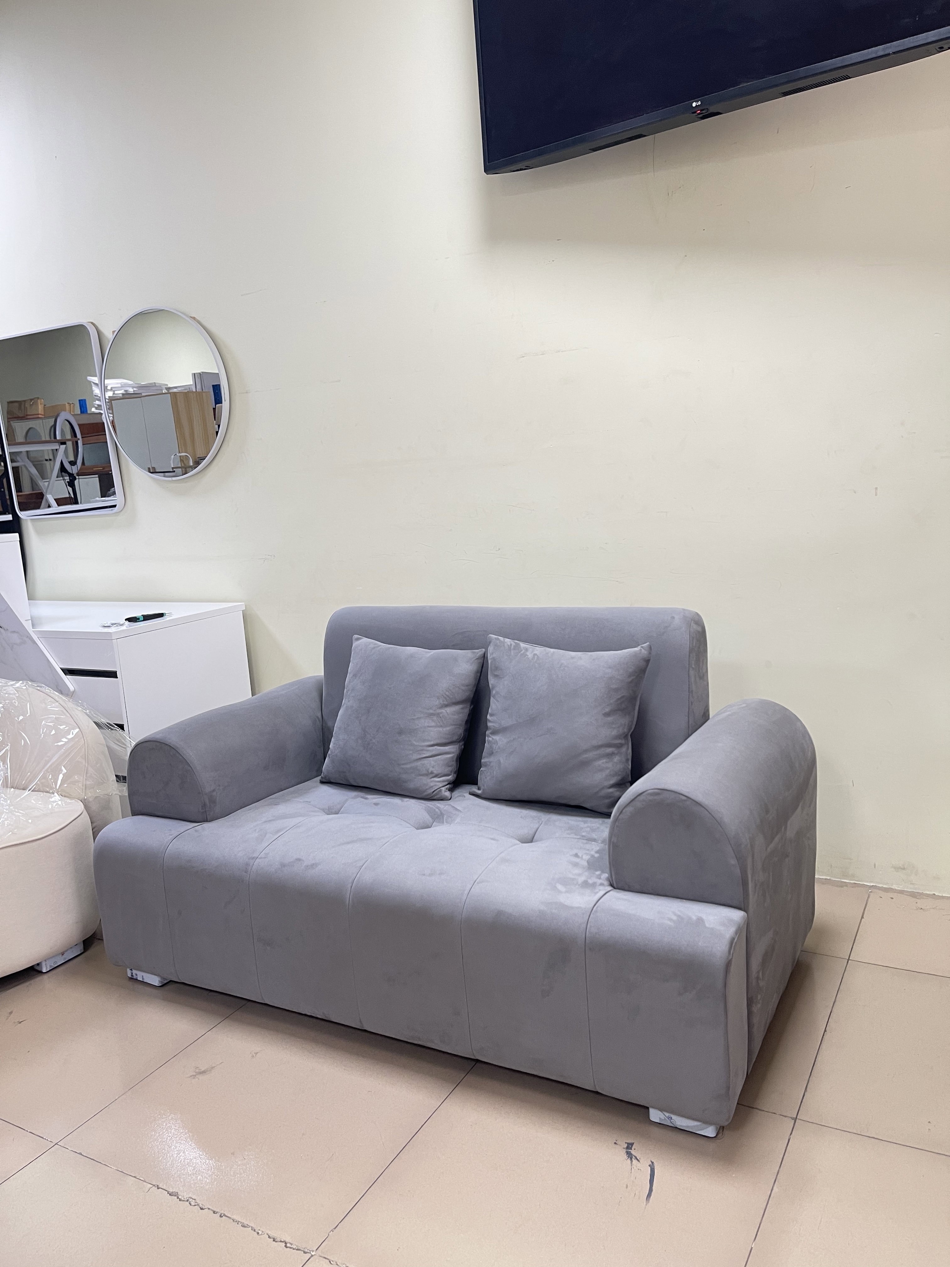 សាឡុង ប្រវែង 150cm
