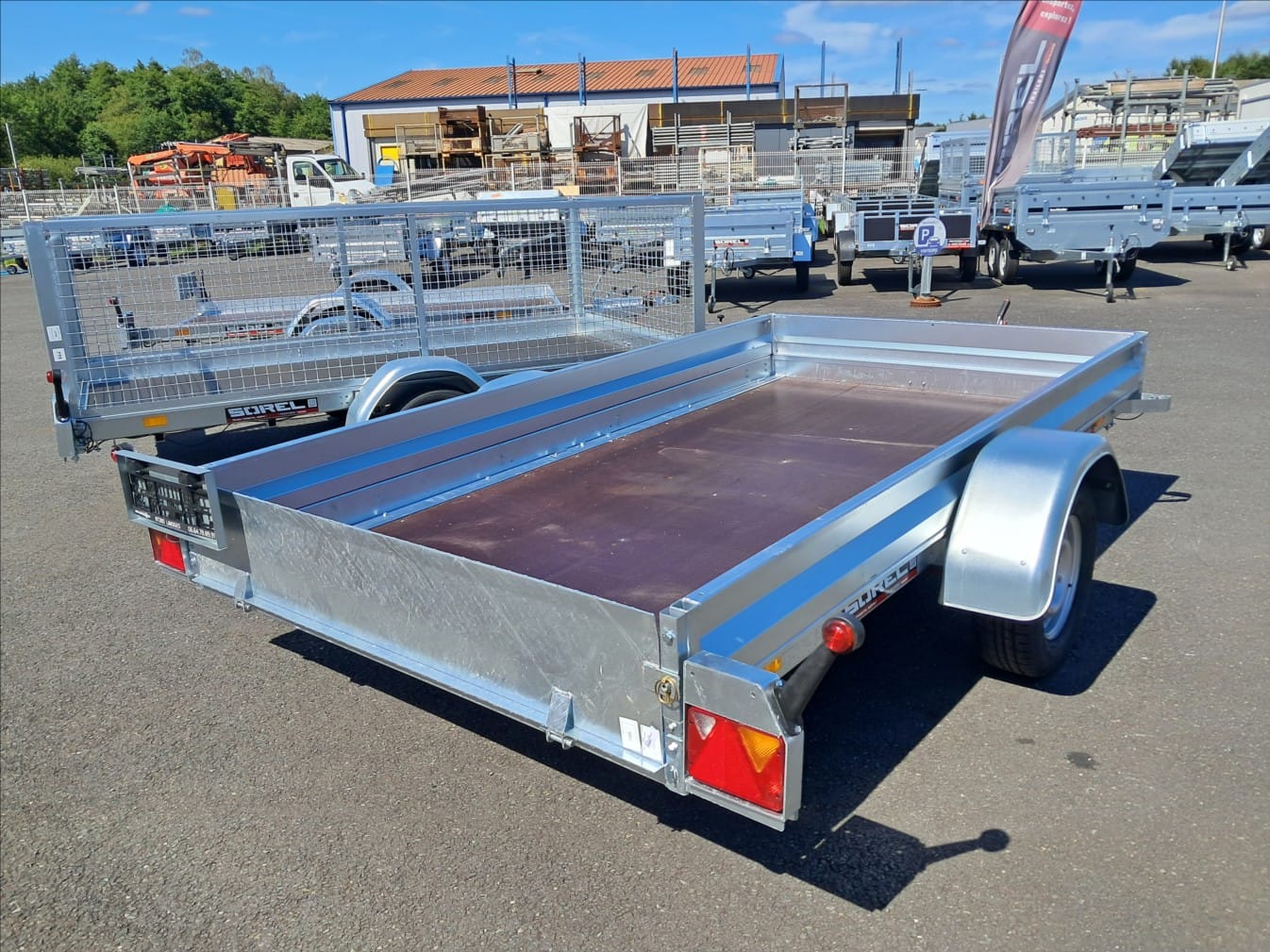 REMOLQUE BASCULANTE SOREL PJ 306 – 300 × 166 CM – 750 KG_5