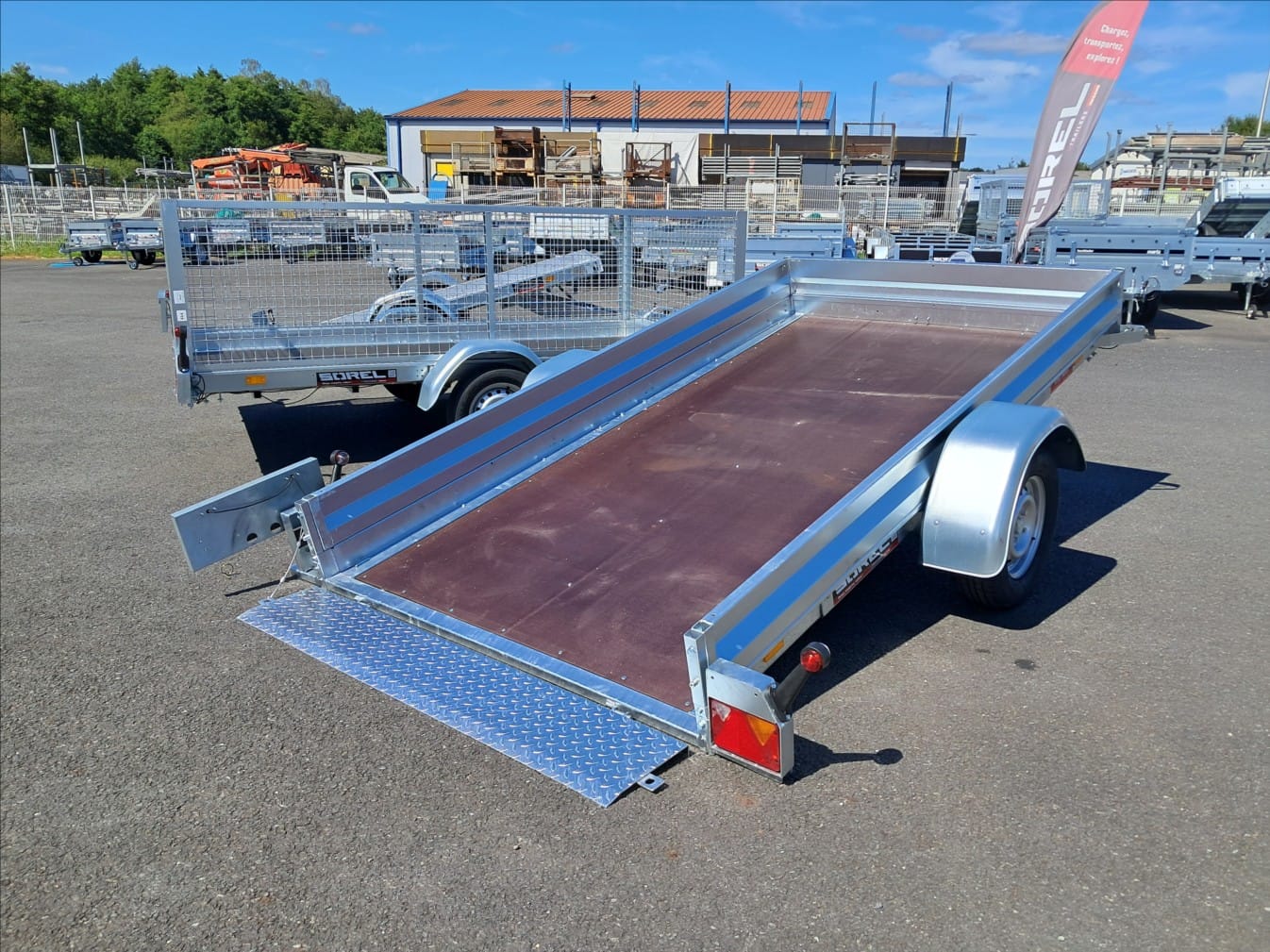 REMOLQUE BASCULANTE SOREL PJ 306 – 300 × 166 CM – 750 KG_3