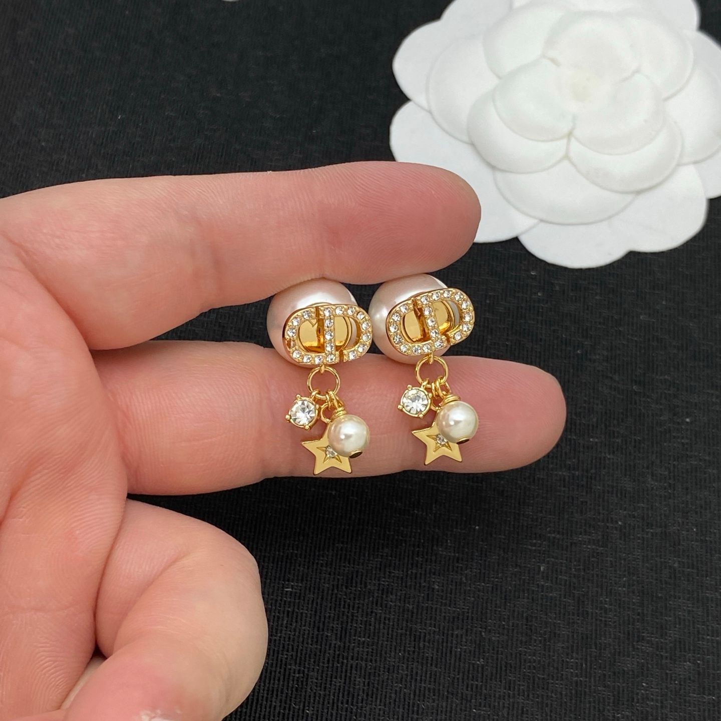 Dior earrings arrive_0