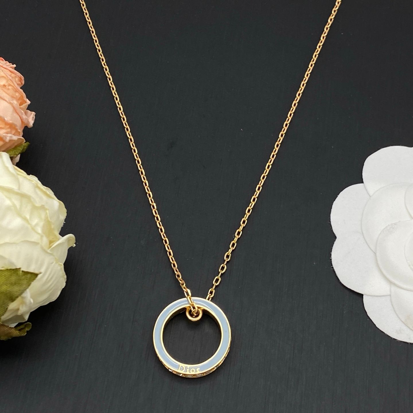 Dior New Necklace_0