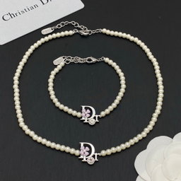  Bracelet  Necklace