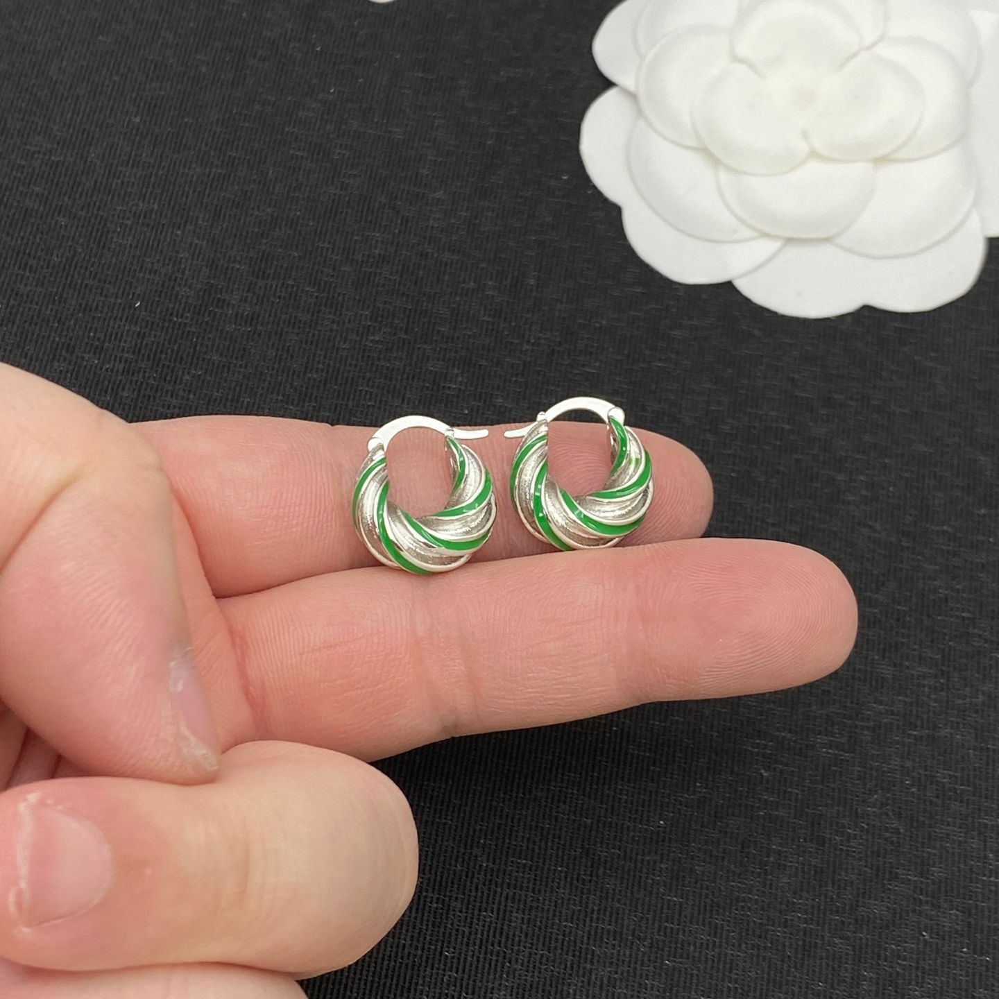 Bottega Veneta earrings have arrived_0