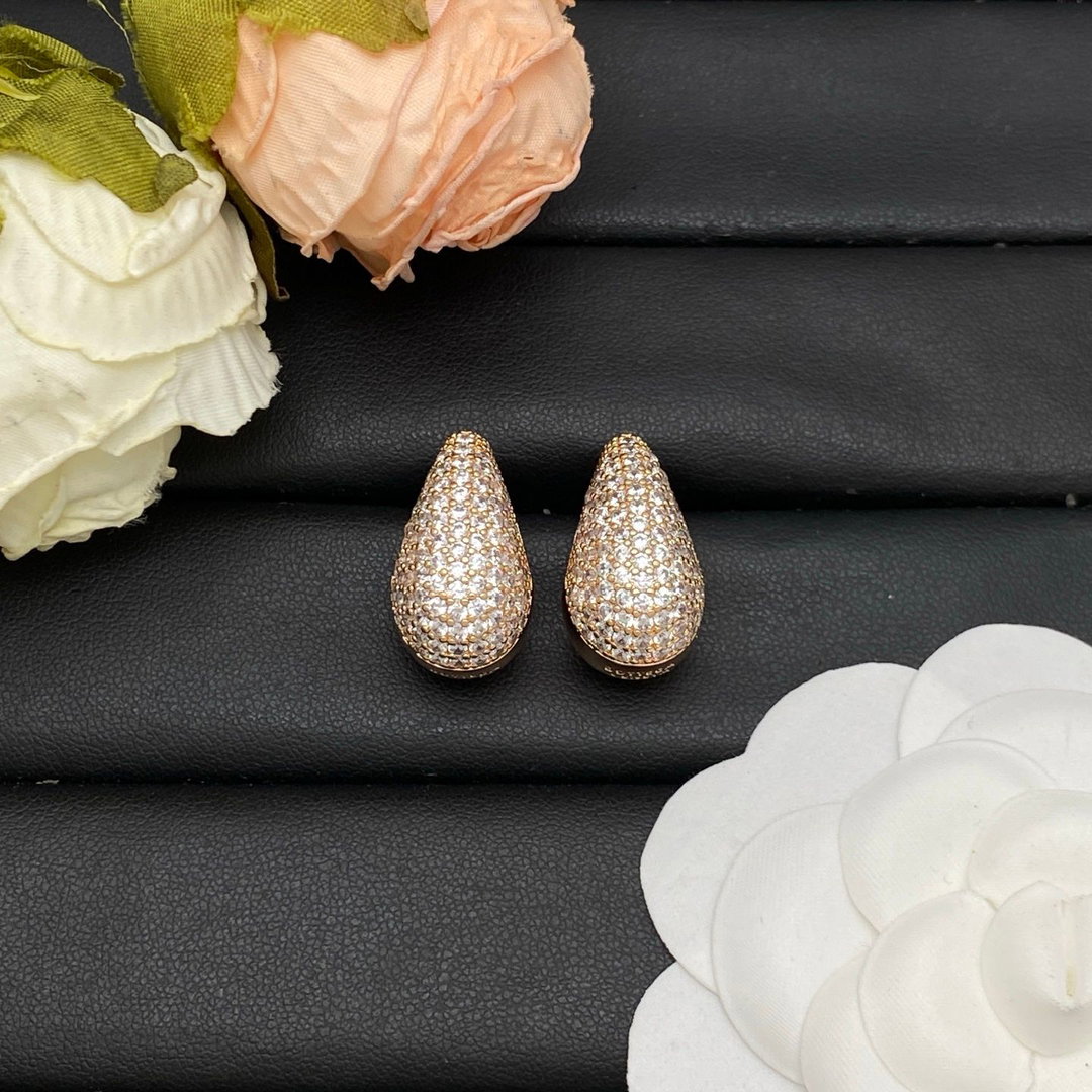 Bottega Veneta New Ear Nails