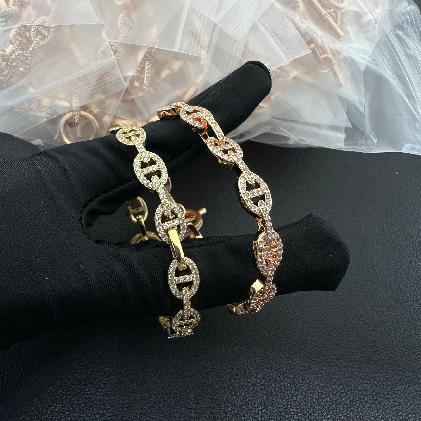 Hermes Bracelet Arrives_0