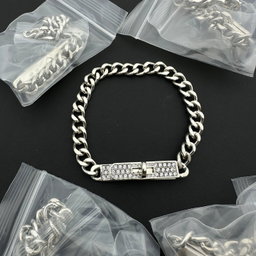Hermes Bracelet Arrives