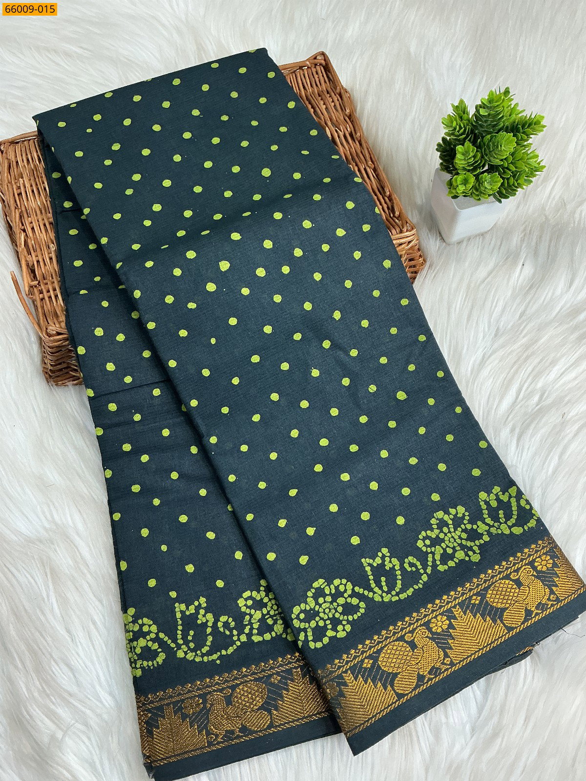 Sungudi Cotton dot printed saree ST_8
