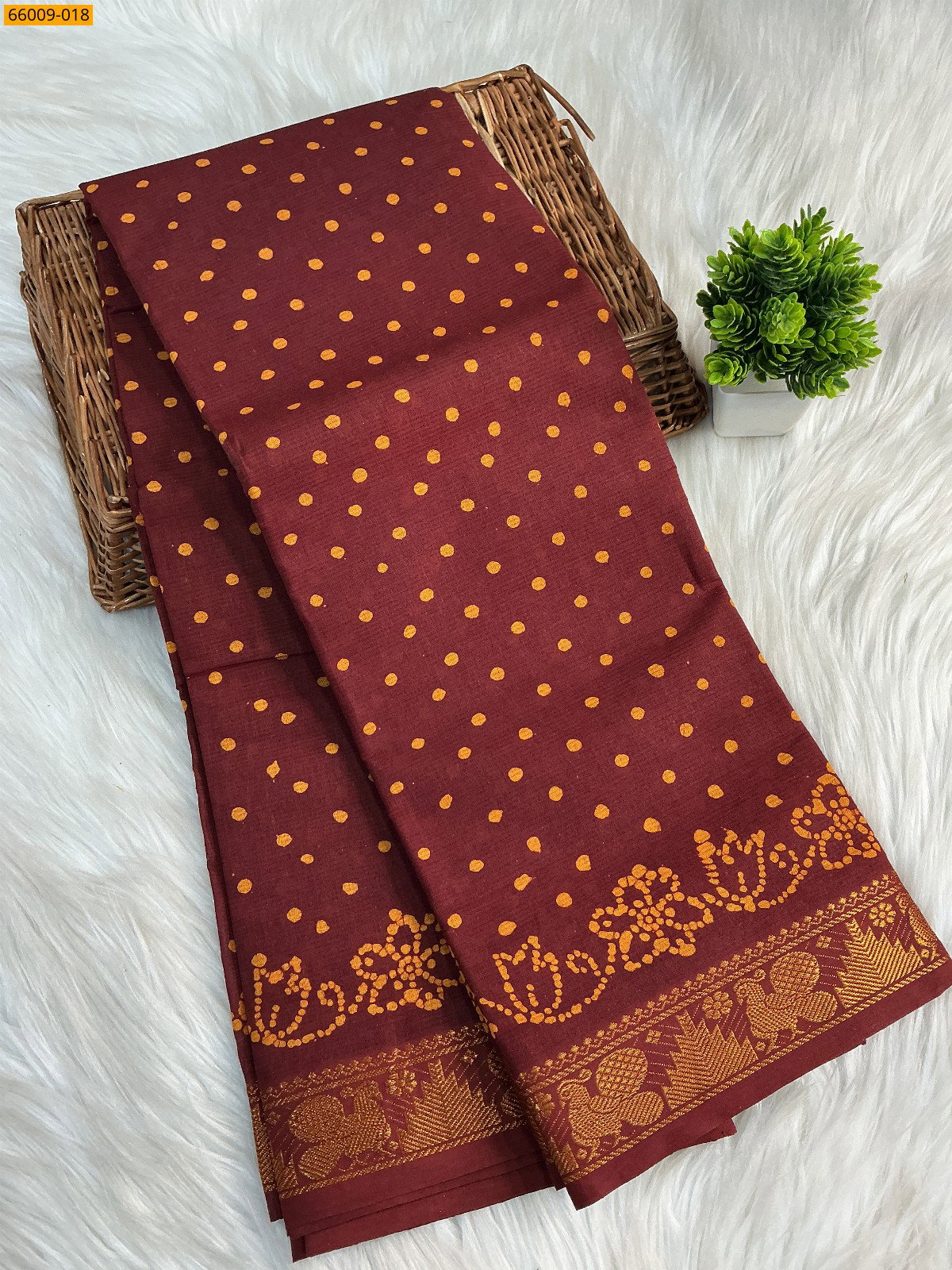Sungudi Cotton dot printed saree ST_10