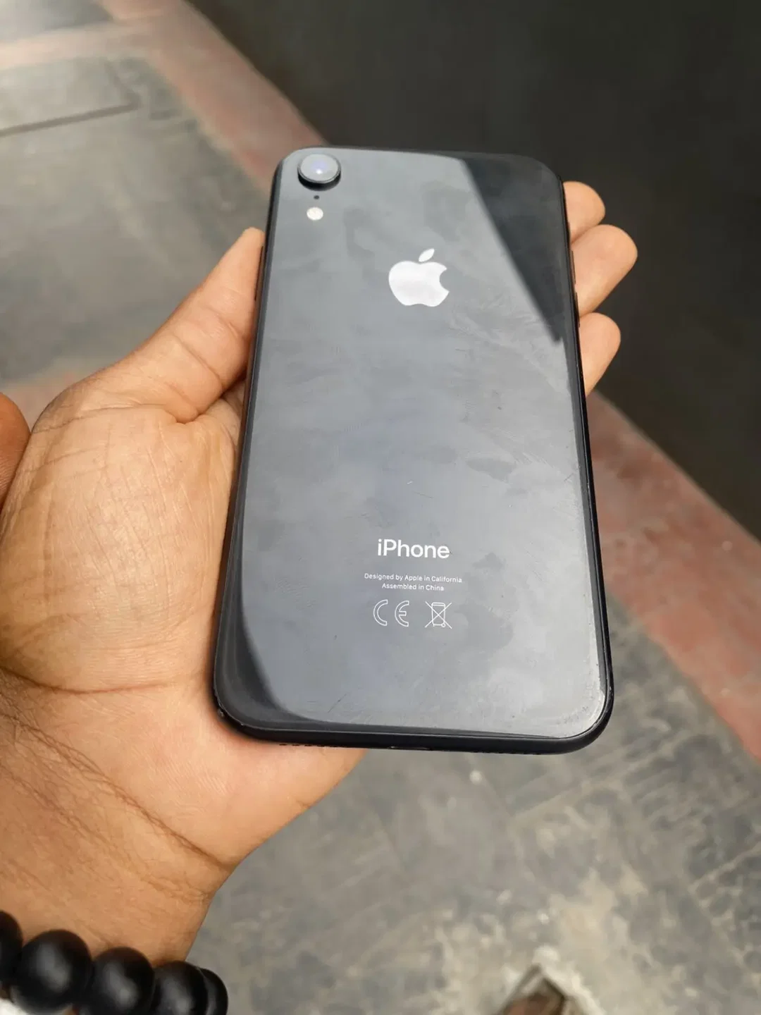 iPhone Xr black 128Gb version américaine