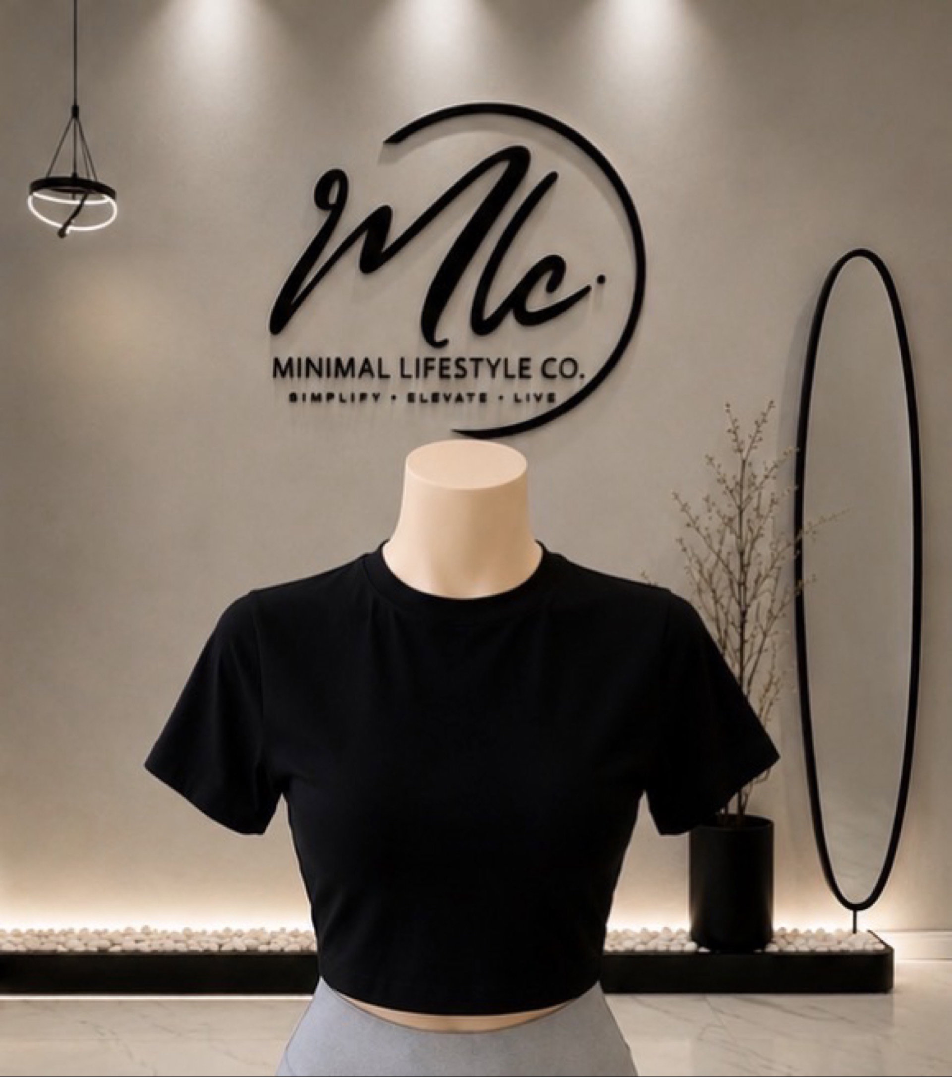 The Essential Tee - Large_0