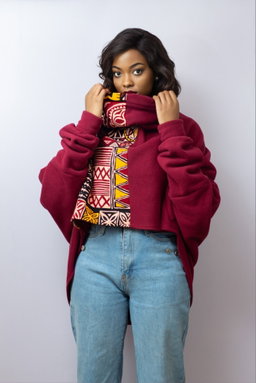 Ascili Cropped snuggy - Maroon / Print