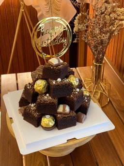 Brownies Tower
