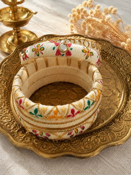Ivory Bangle set of 4