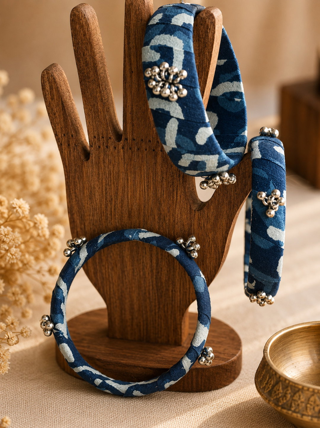 Indigo Shiboribangle set of 3