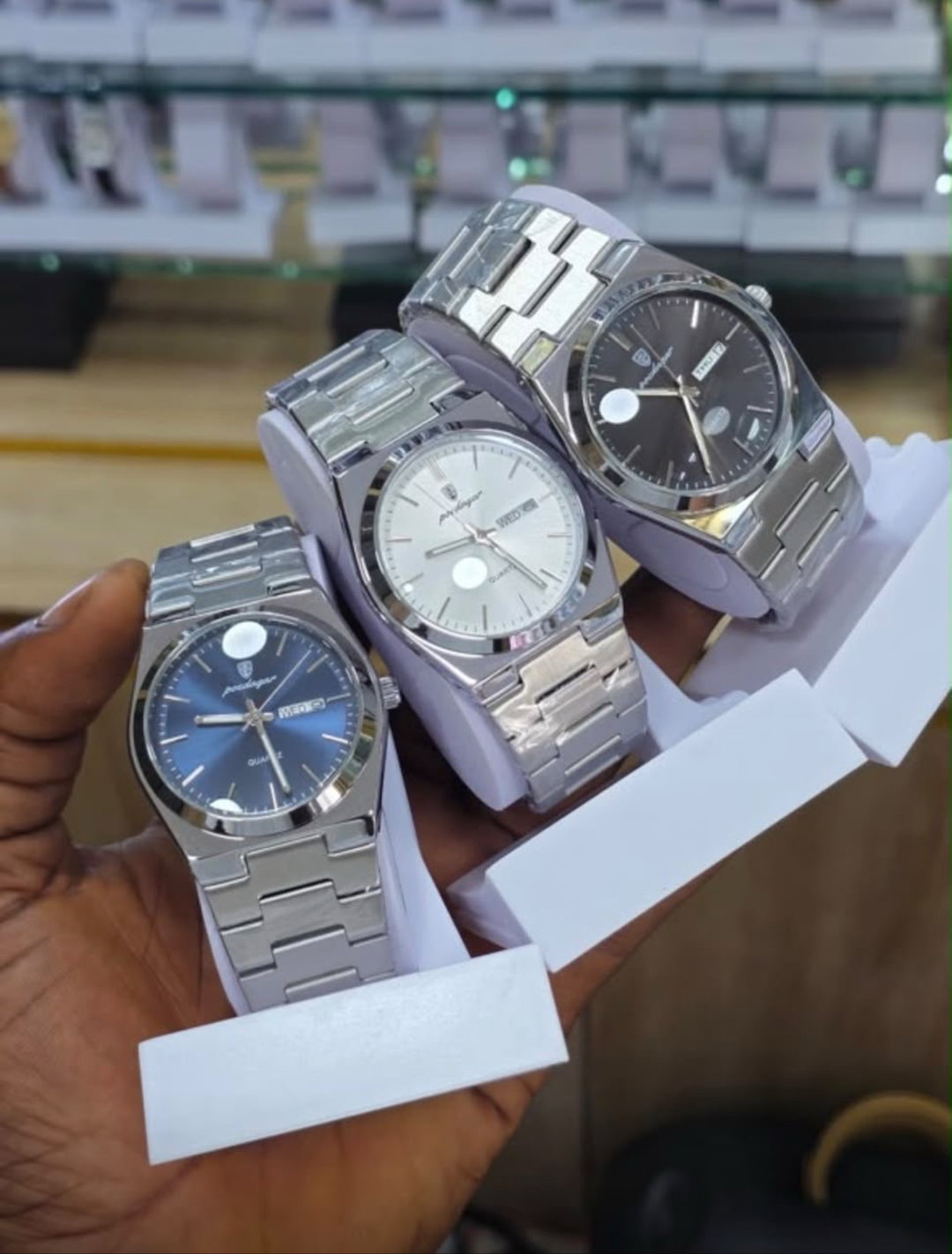 Montre poedagar 930