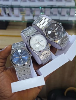Montre poedagar 930