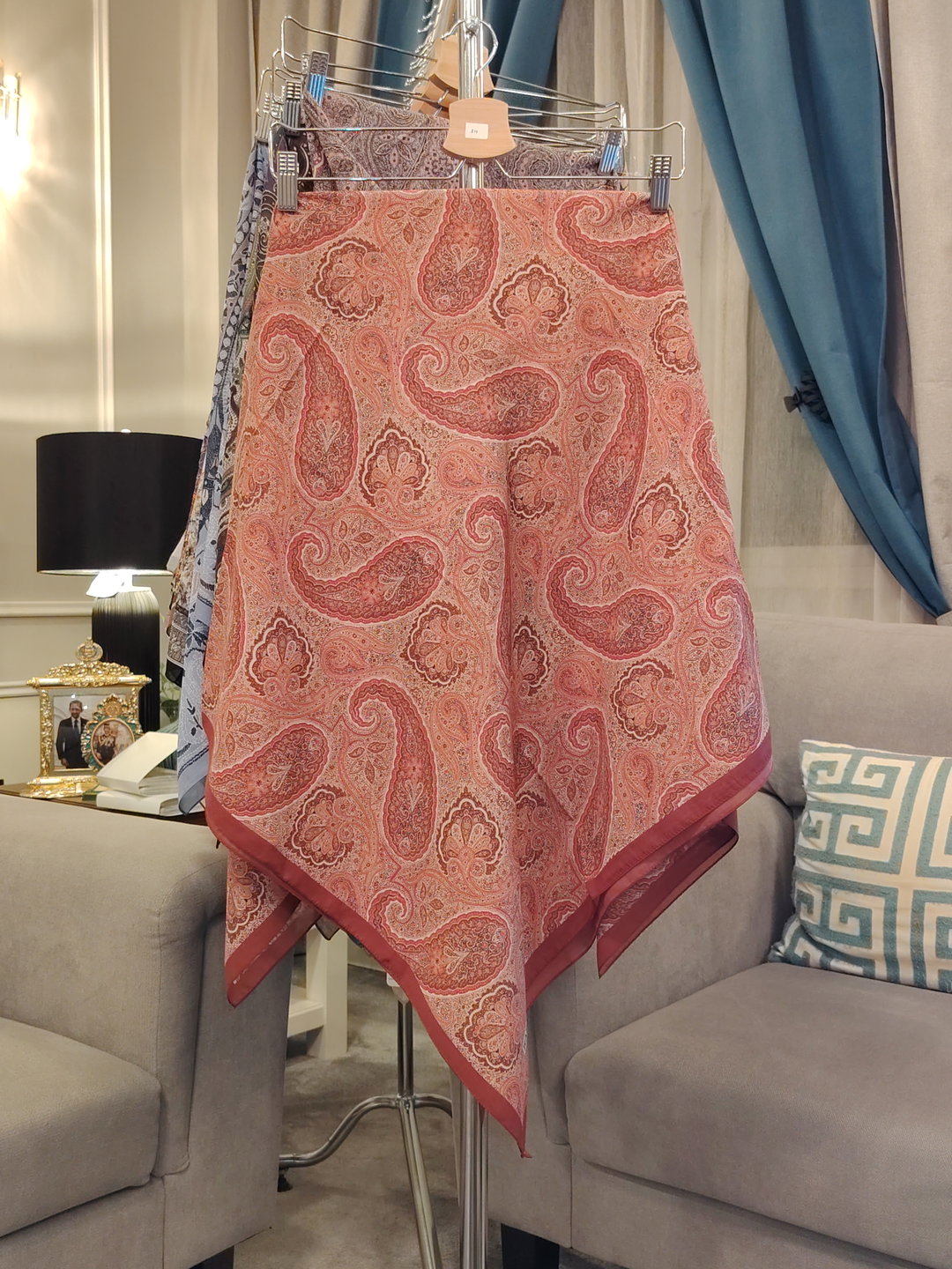 TUDUNG D2