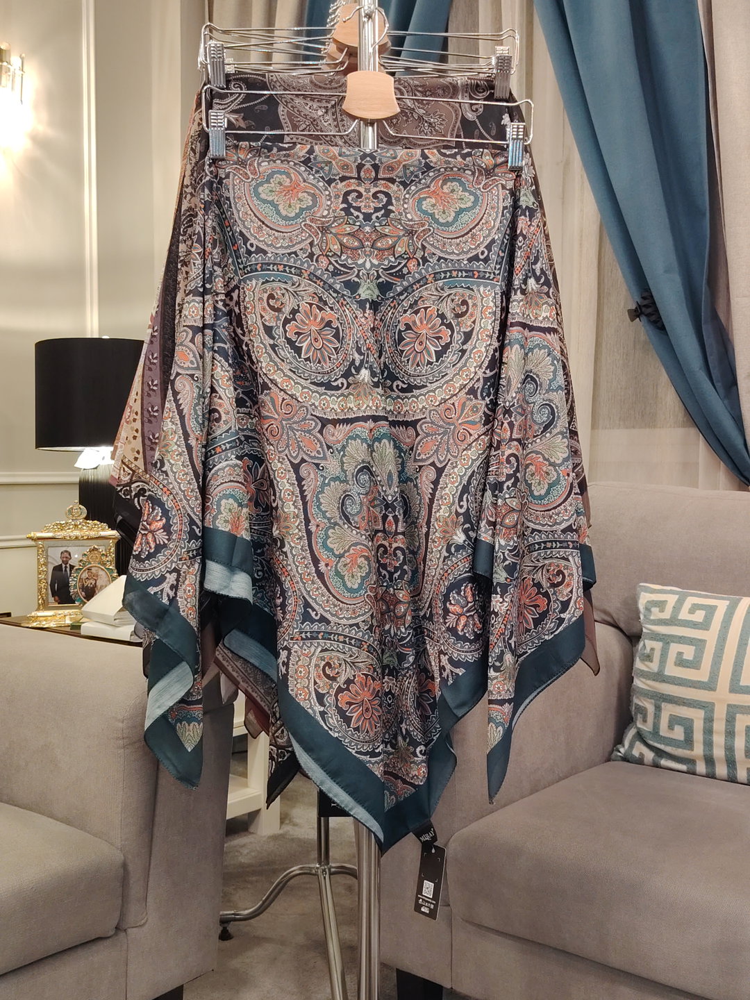 TUDUNG F1