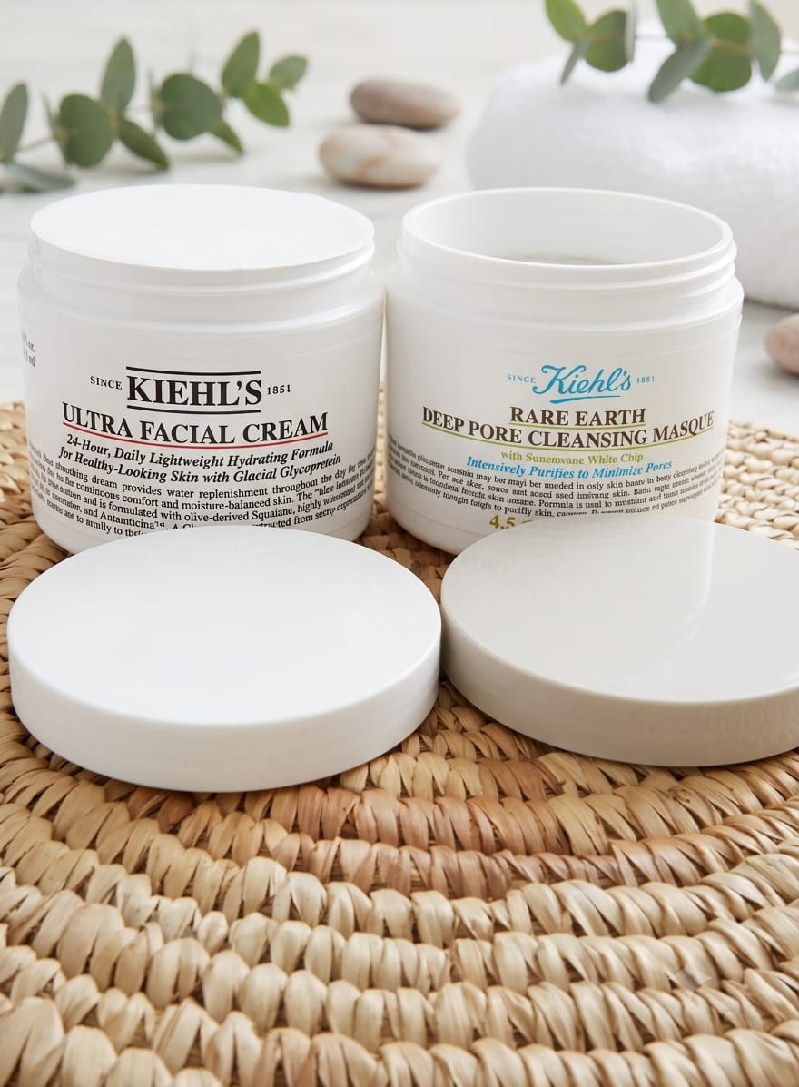 THE PACK CONTAINS 2 KIEHL'S CULT _0