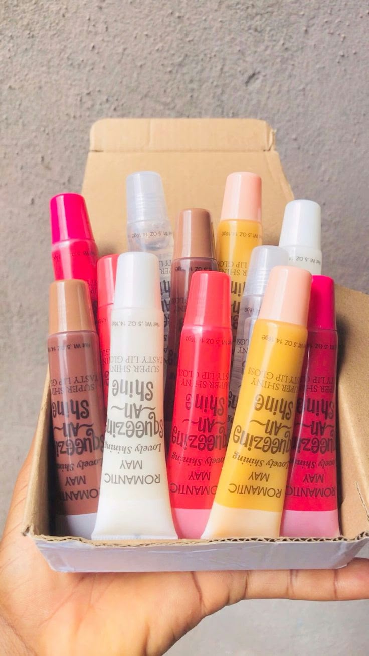 ROMANTIC MAY SQUEEZING AN~SHINE LIP GLOSS_0