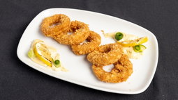Golden Calamari Rings 6pc