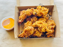 Southern Fried Buttermilk Wings 8pc