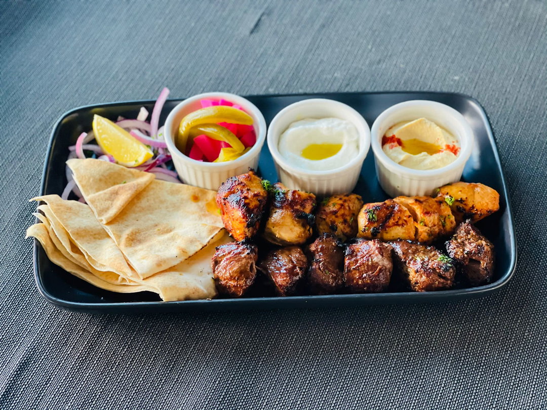 Kafta + Lahem Meshwi (Beef)