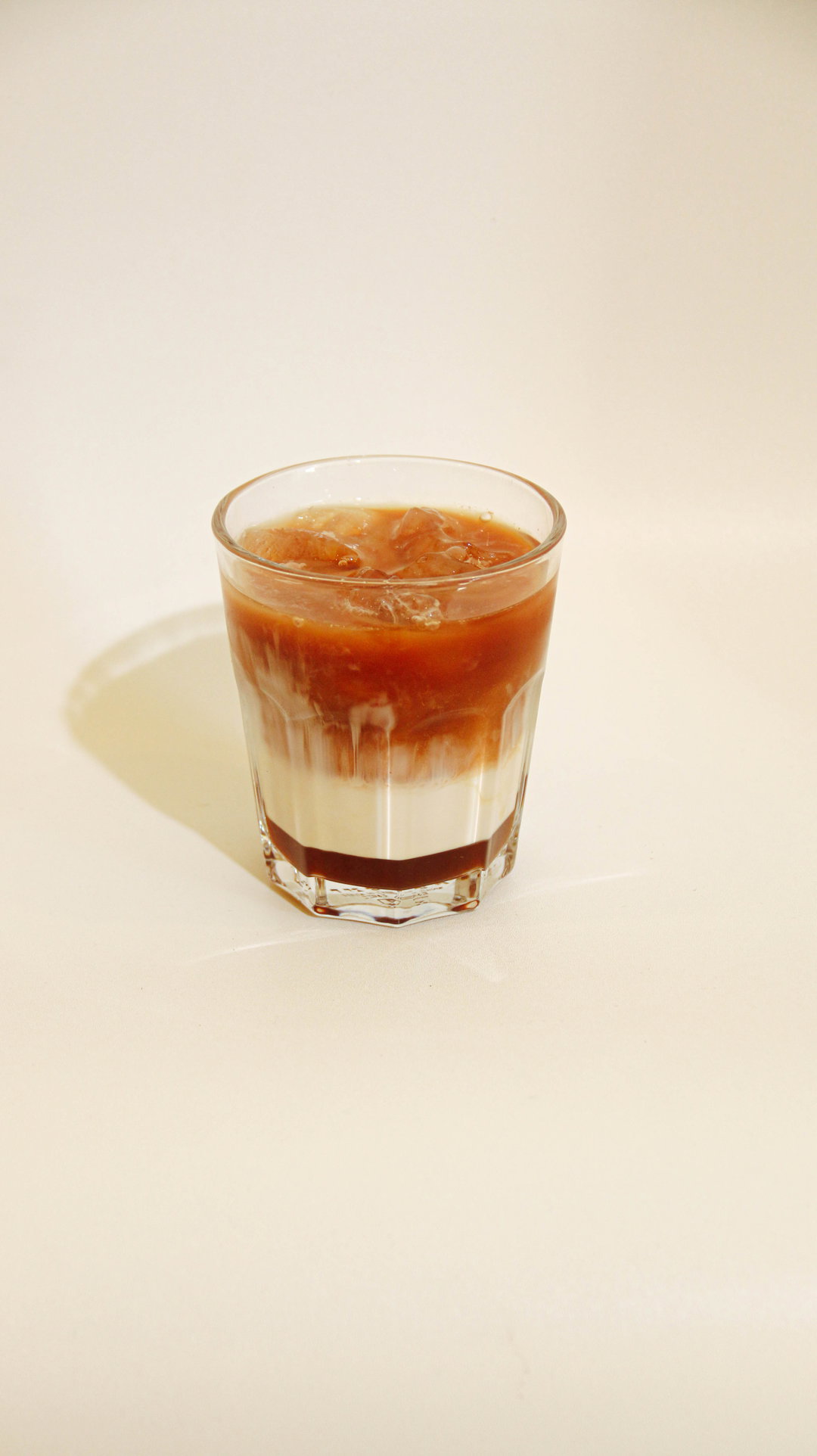 Iced Three-Layer Tea