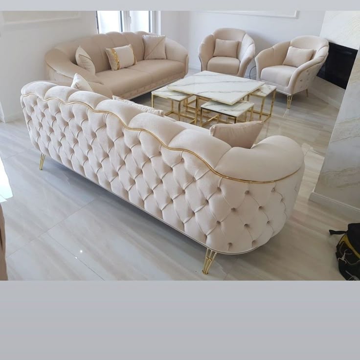 Muebles elegantes