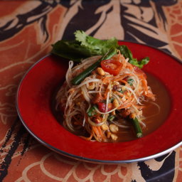 Som Tum Thai