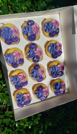 Cupcakes (Per dozen)