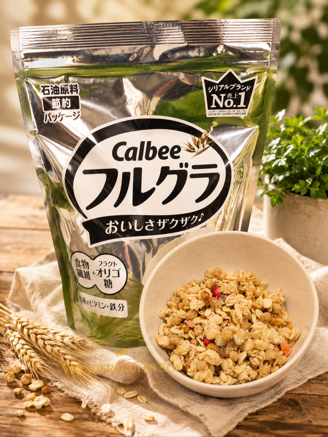 Calbee Frugra Fruit Granola 330g 1pack