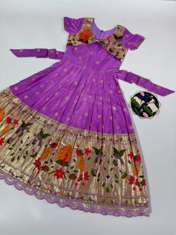 Gown Soft Dolla silk Designed with a sweetheart neckline  TC2 