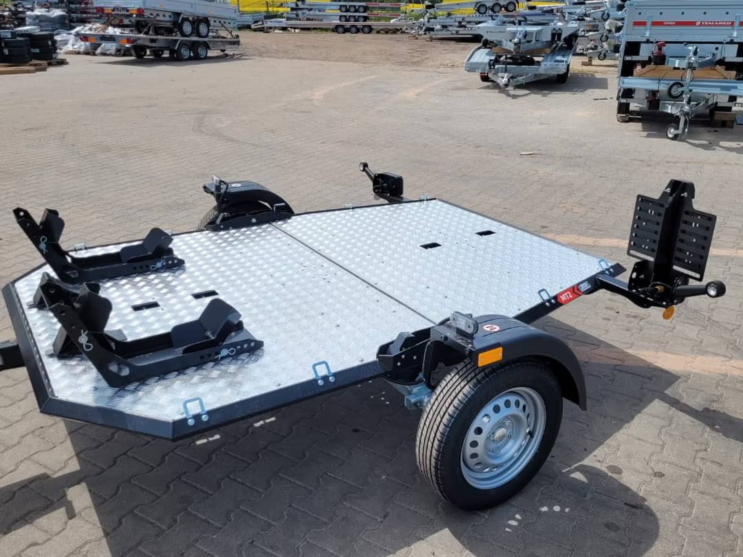 REMOLQUE PARA MOTOS LORRIES MT-2 BASCULANTE – 239 × 174 CM – 750 KG_2
