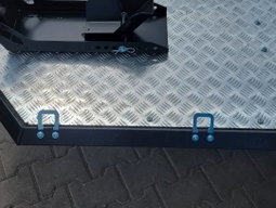 REMOLQUE PARA MOTOS LORRIES MT-2 BASCULANTE – 239 × 174 CM – 750 KG