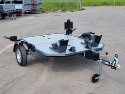 REMOLQUE PARA MOTOS LORRIES MT-2 BASCULANTE – 239 × 174 CM – 750 KG
