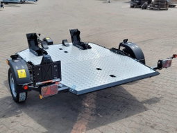 REMOLQUE PARA MOTOS LORRIES MT-2 BASCULANTE – 239 × 174 CM – 750 KG