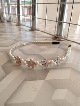 Pearl Flower Headband/Pushback 