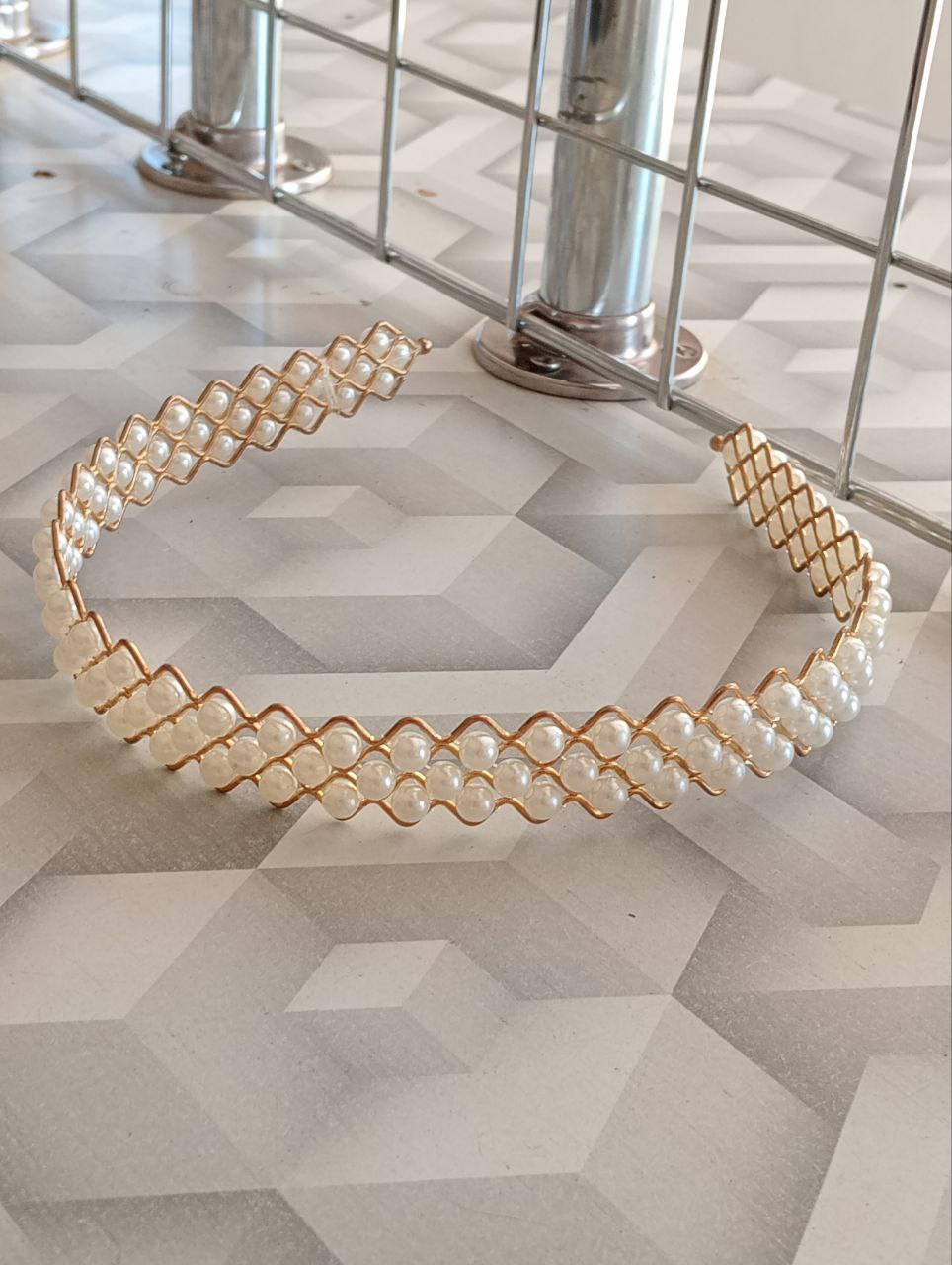 Pearl Headband/Pushback_0