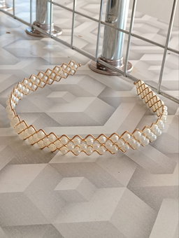 Pearl Headband/Pushback