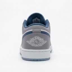 NIKE AIR JORDAN 1 LOW ‘ Stealth / French Blue ‘