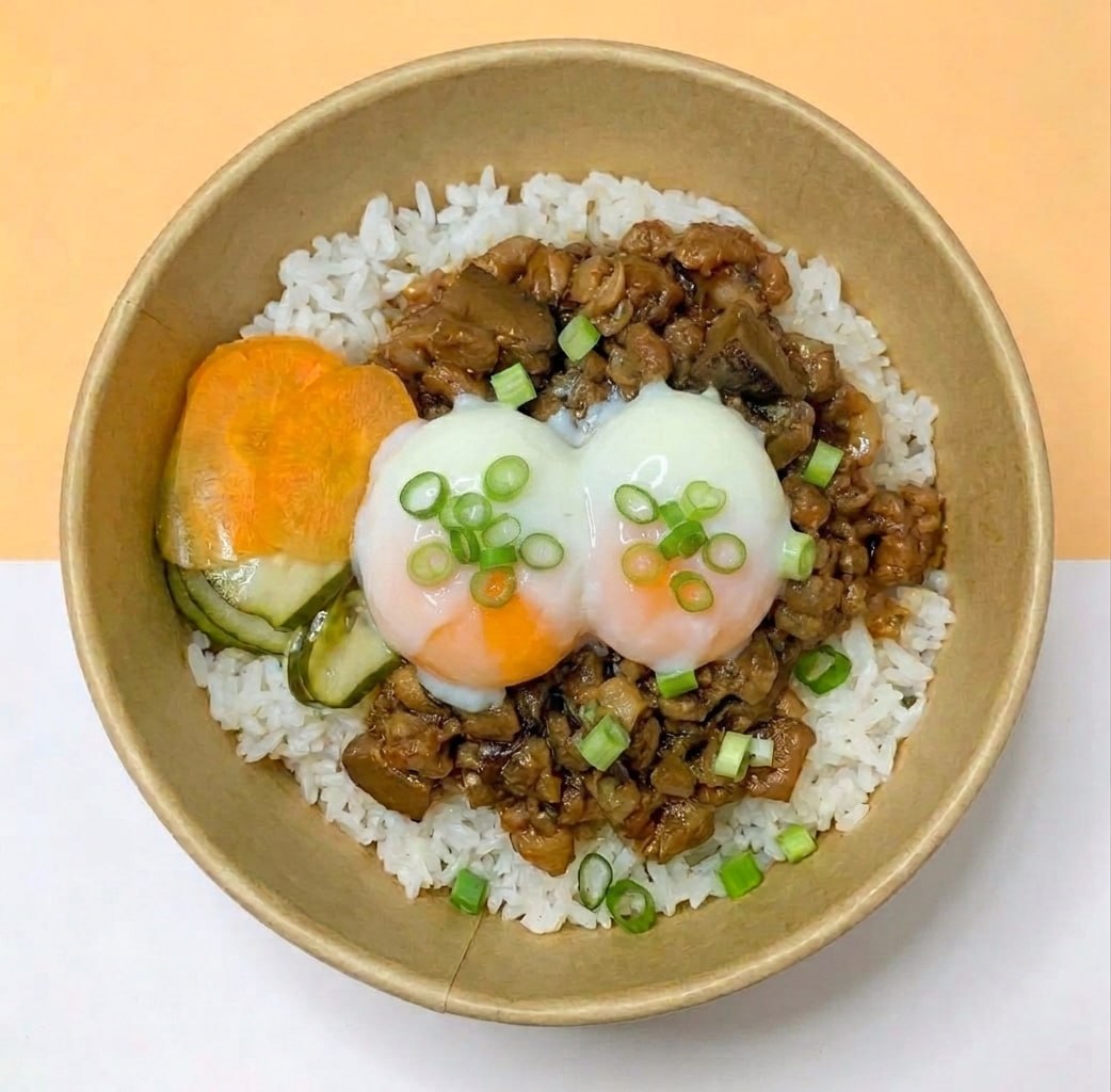 Double Egg Lu Rou Fan