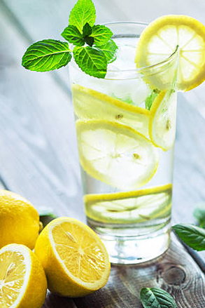 Mint lemonade
