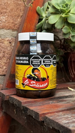 ACEITUNAS NEGRAS CON CAROZO 500GR